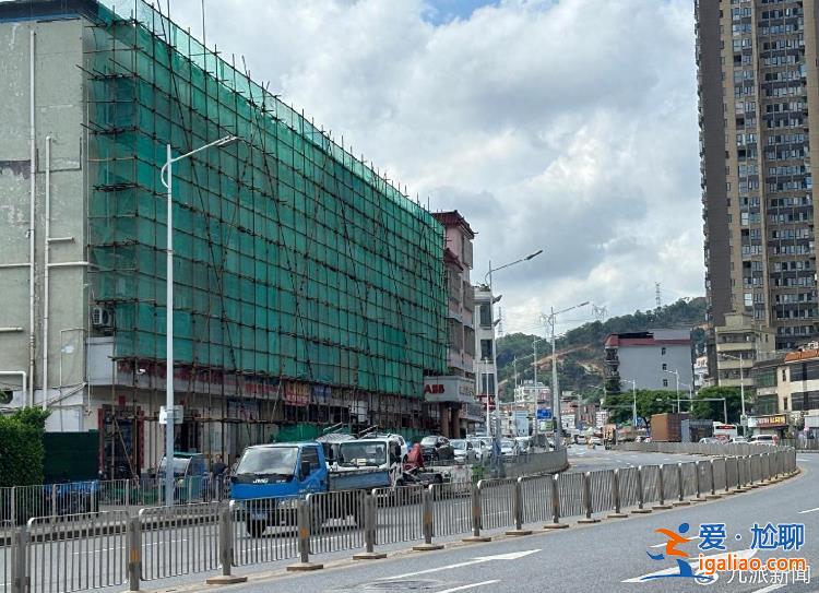 夫妻倆住在城中村 月收入不到1萬(wàn) 已有兩個(gè)女兒？