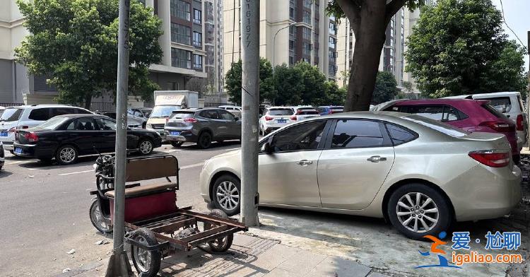 他未和司機(jī)起爭(zhēng)執(zhí) 還砸了超市？