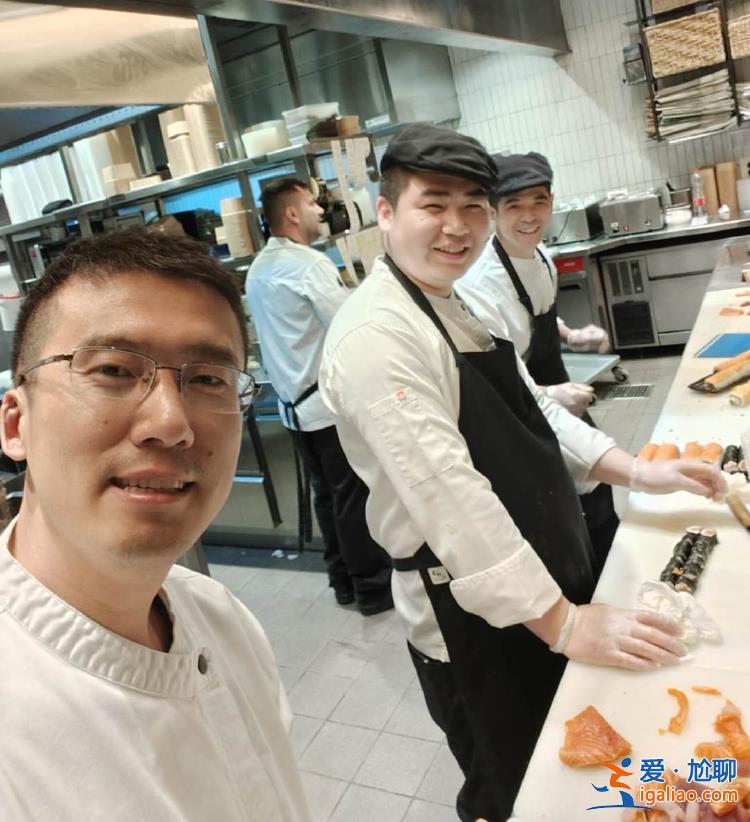 所有航班暫停了 在以色列中國人：取消了假期出游計劃？