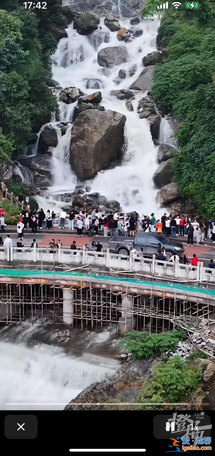 “禁區(qū)”變“景區(qū)”？云南哀牢山一夜爆火 當(dāng)?shù)匕l(fā)布安全提示？