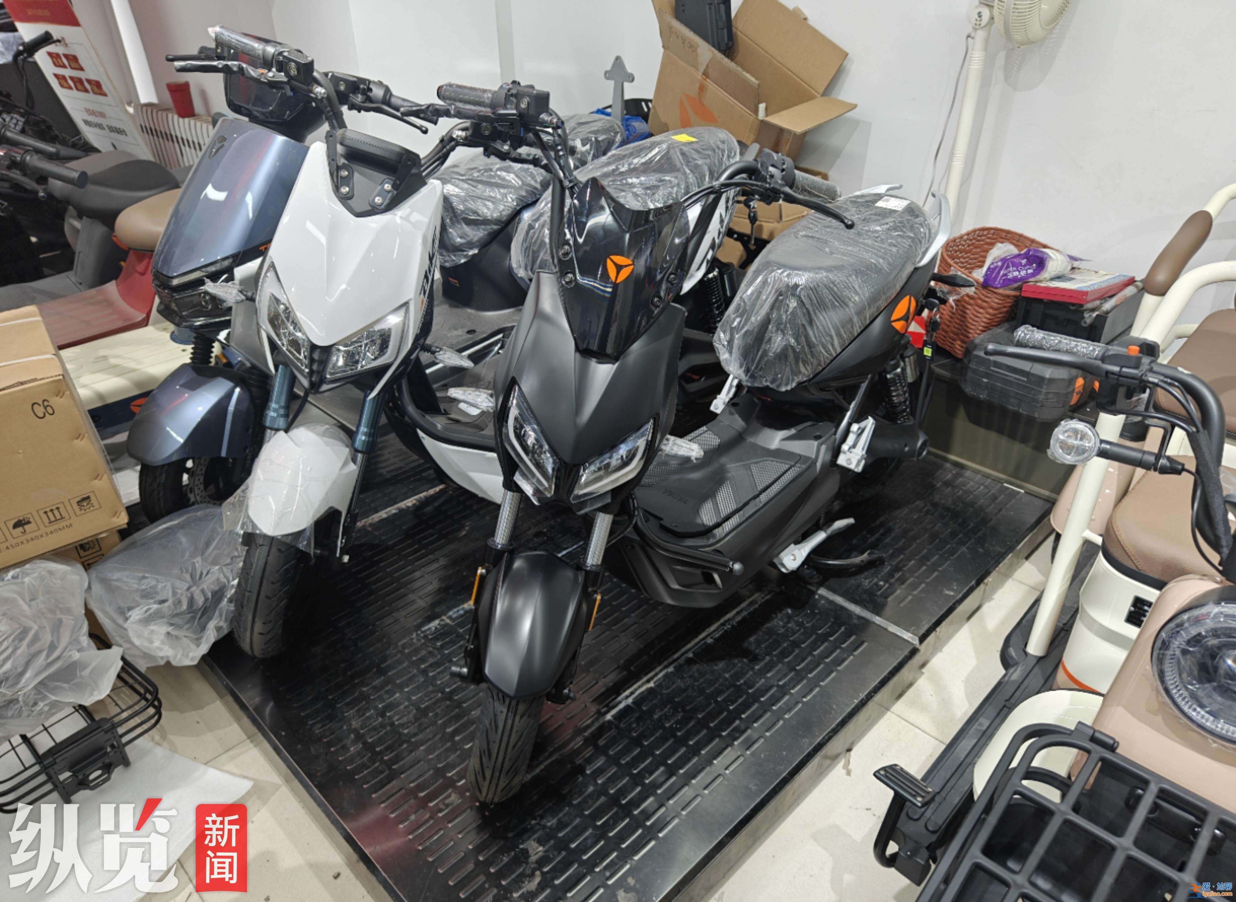 山東濟(jì)南16歲少年花3萬改造電摩 在區(qū)政府門前“炸街”被拘1個月？