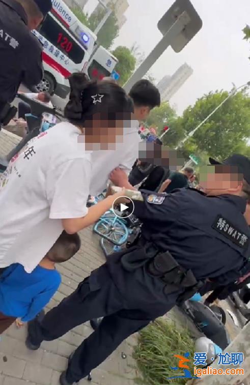 確有車禍發(fā)生？