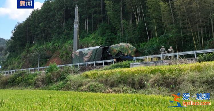 多批多架轟-6K戰(zhàn)機掛載實彈飛赴預(yù)定空域！演習(xí)最新畫面公布？