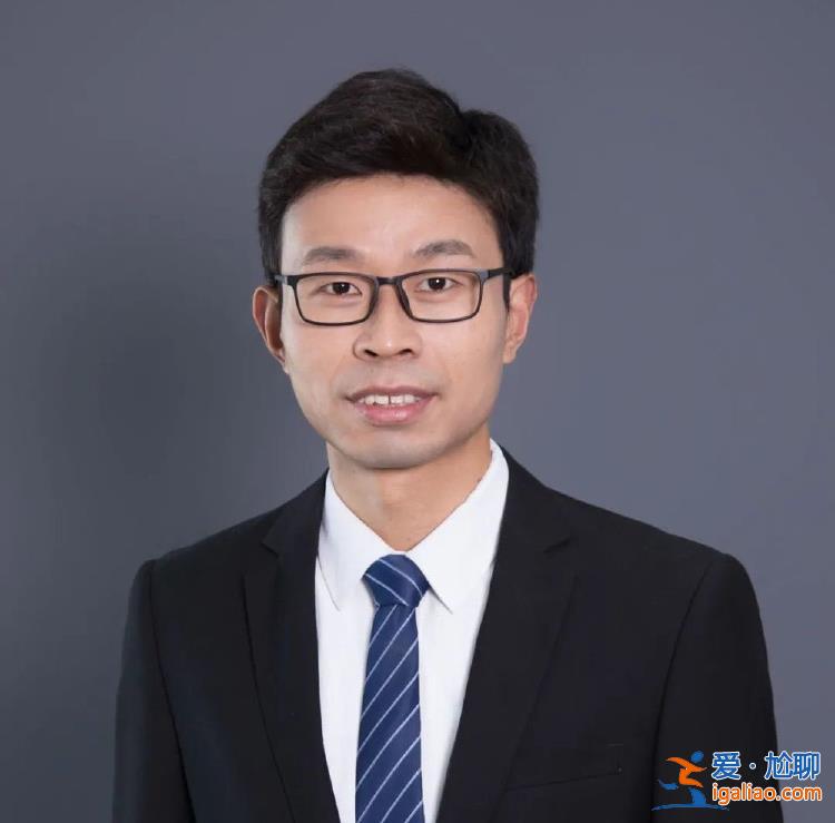 以為穿越了？