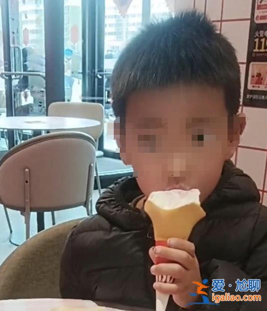 “5歲男童疑遭打死案”生母及男友被提起公訴 曾微信謀劃“狠狠打一頓”？