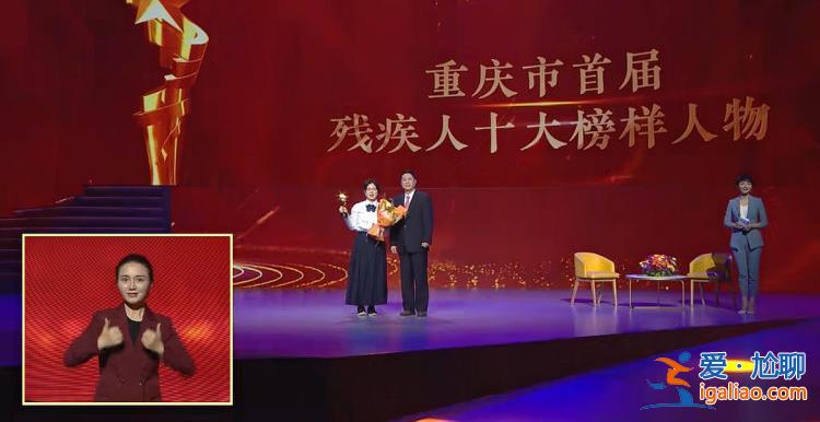 每日溫情畫語丨“那些患癌斷骨的痛 終被她踩成了腳下的路”（2024.10.25）？