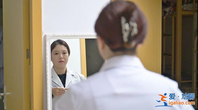 每日溫情畫語丨“那些患癌斷骨的痛 終被她踩成了腳下的路”（2024.10.25）？
