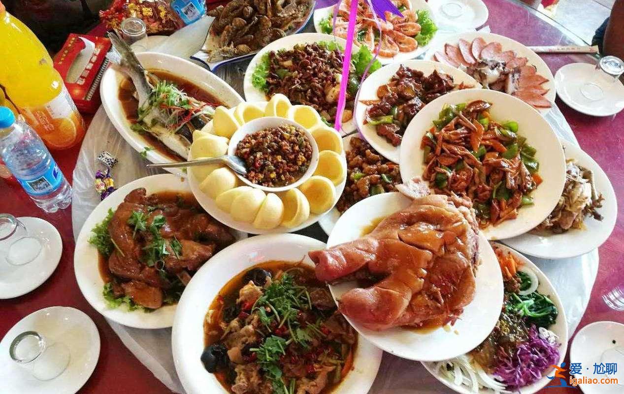 辦不辦升學(xué)宴 為什么考取985大學(xué)人不辦升學(xué)宴？